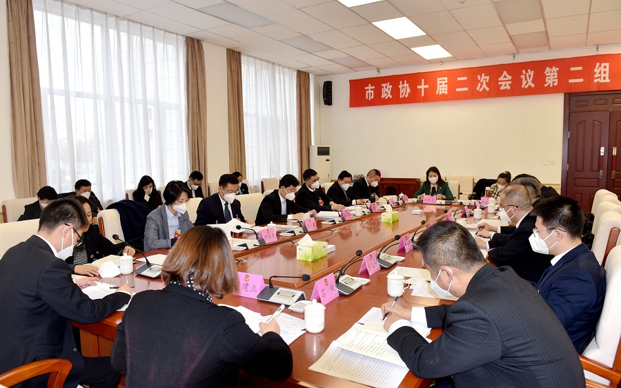 刘凯参加市政协十届二次会议分组讨论时强调:围绕中心转 服务大局干 凝心聚力推动高质量发展